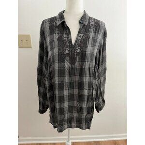 EUC J.Jill Gray Plaid Tunic Blouse With Embroidered V-Neck & Rolled Sleeves